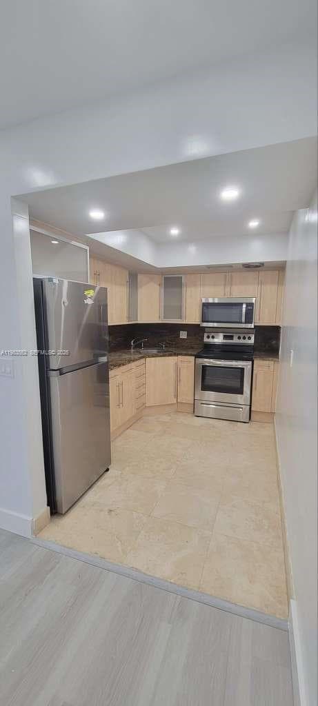 455 Golden Isles Dr 310 photo 6