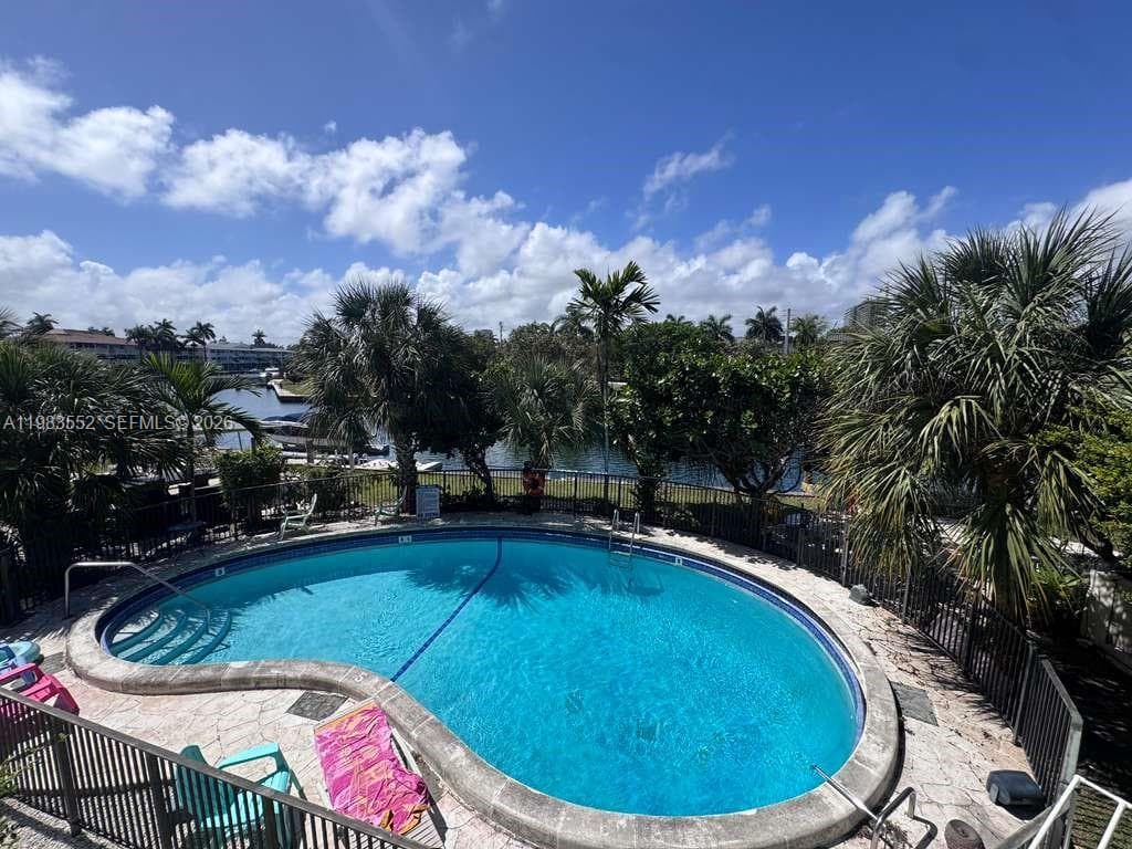 455 Golden Isles Dr 310 photo 24