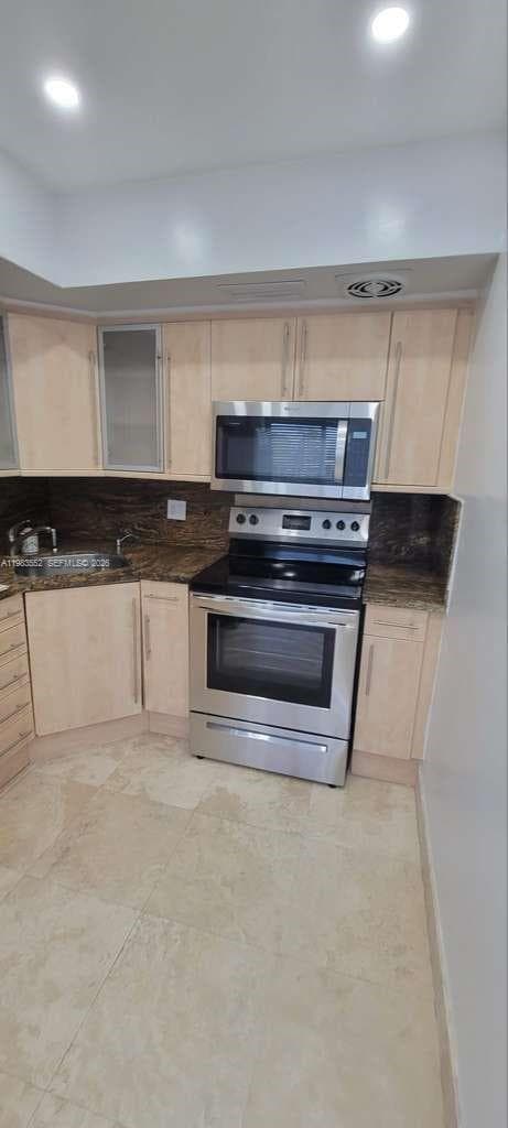 455 Golden Isles Dr 310 photo 8