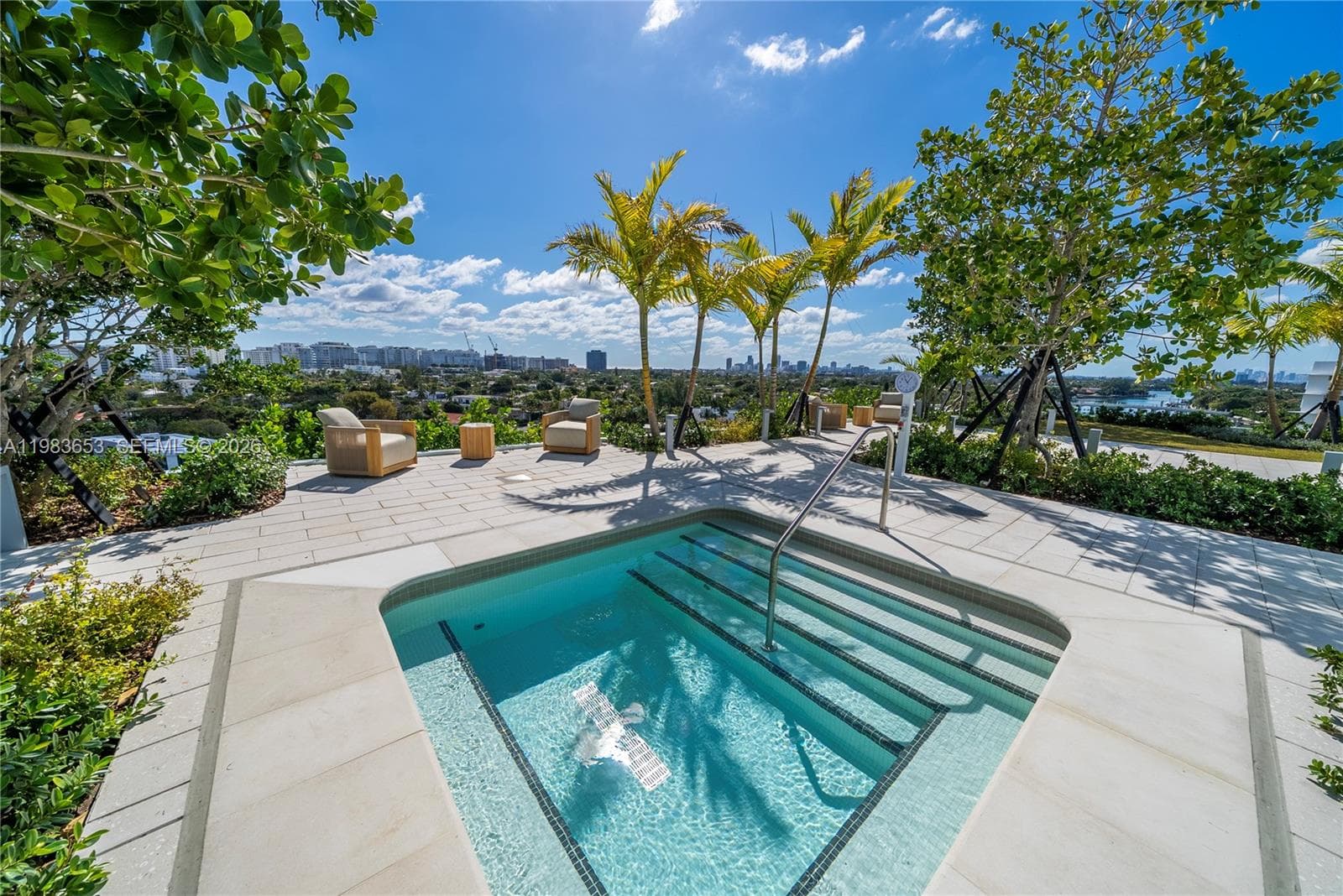 9221 E BAY HARBOR DRIVE 409 photo 21