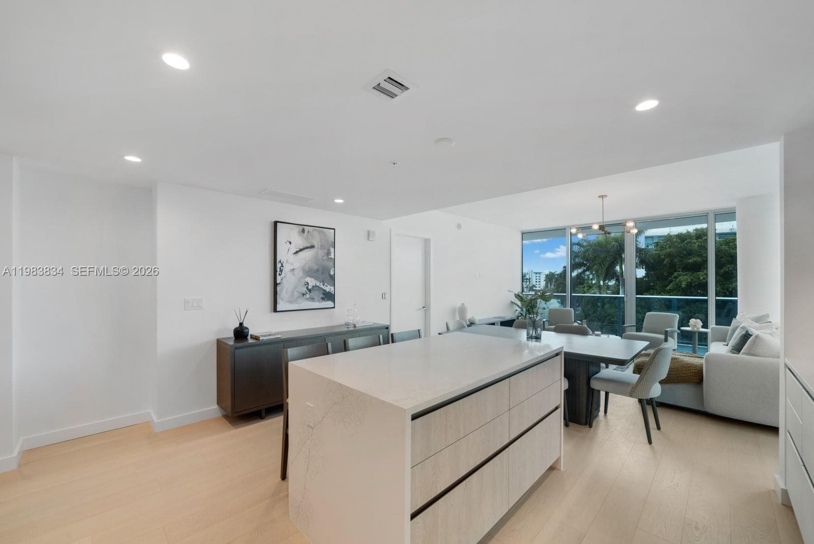 9221 E Bay Harbor Drive 412 photo 5