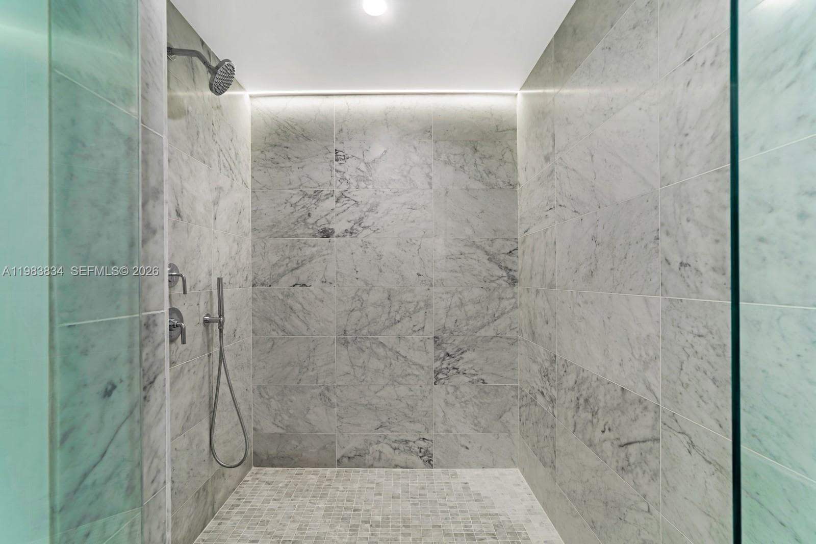 9221 E Bay Harbor Drive 412 photo 14