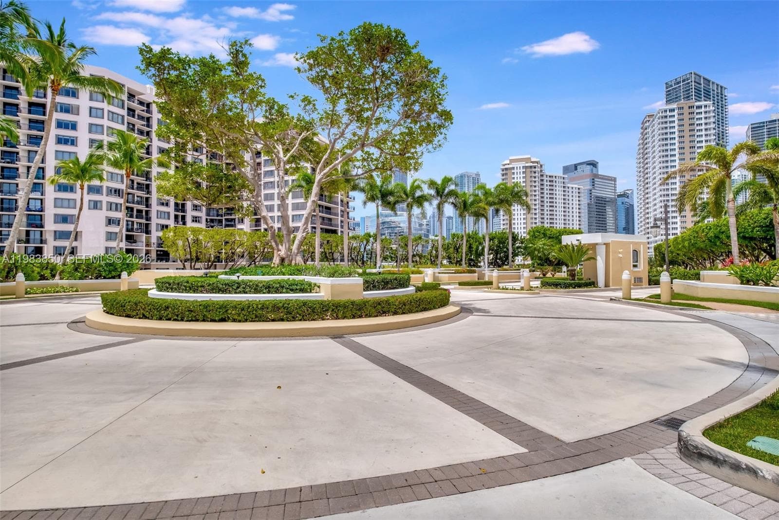 848 Brickell Key Dr 2602 photo 7