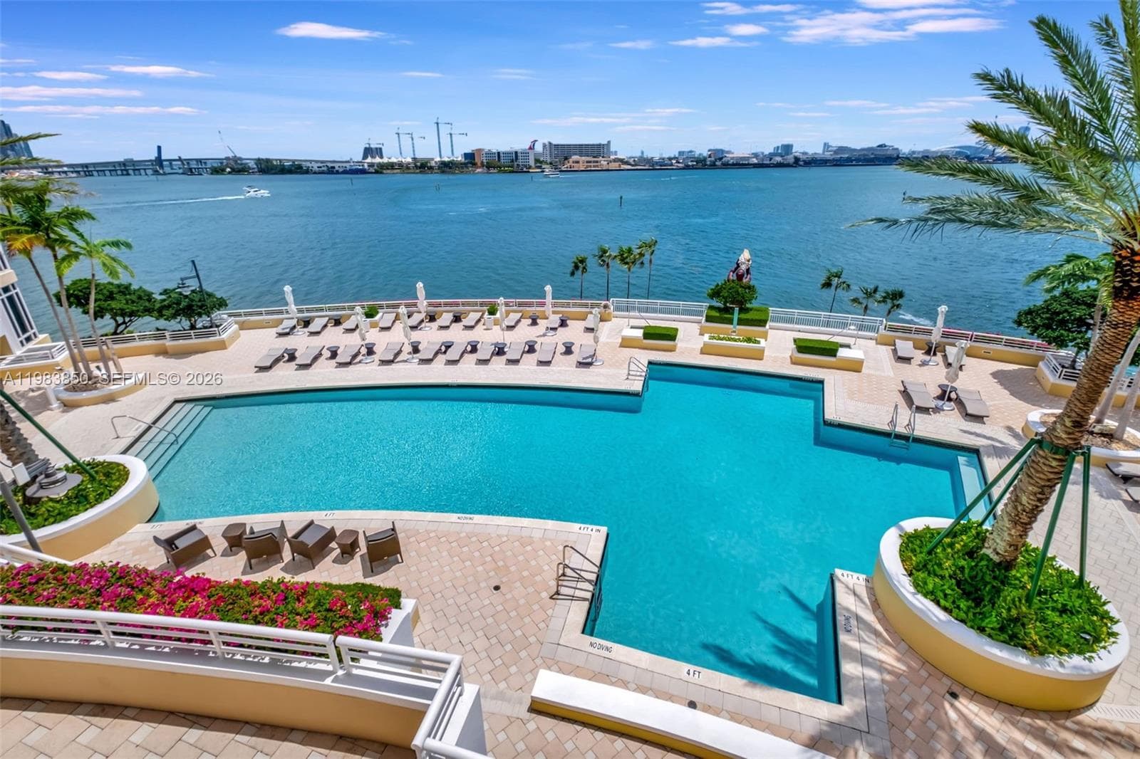 848 Brickell Key Dr 2602 photo 1