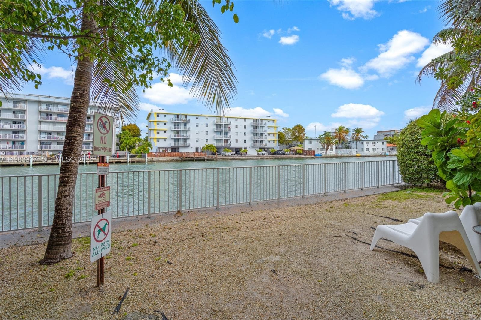 1185 Marseille Dr 202 photo 20
