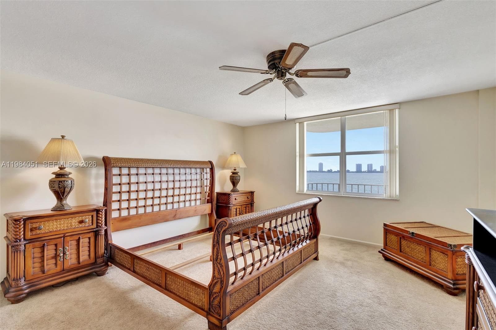 801 Lake Shore Dr 403 photo 17