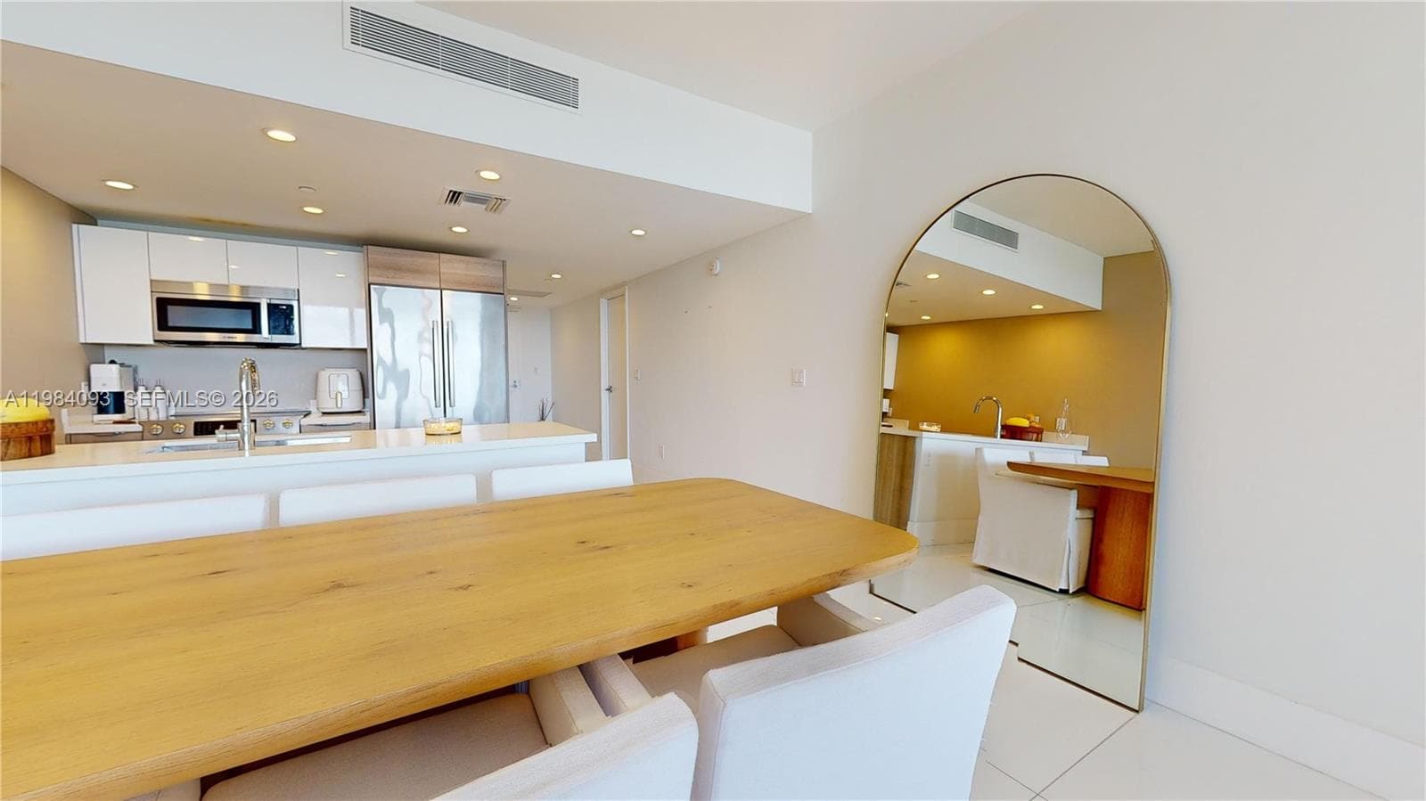 9940 W Bay Harbor Dr 5E-N photo 17