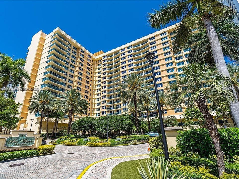 2501 S Ocean Dr 429 photo 1