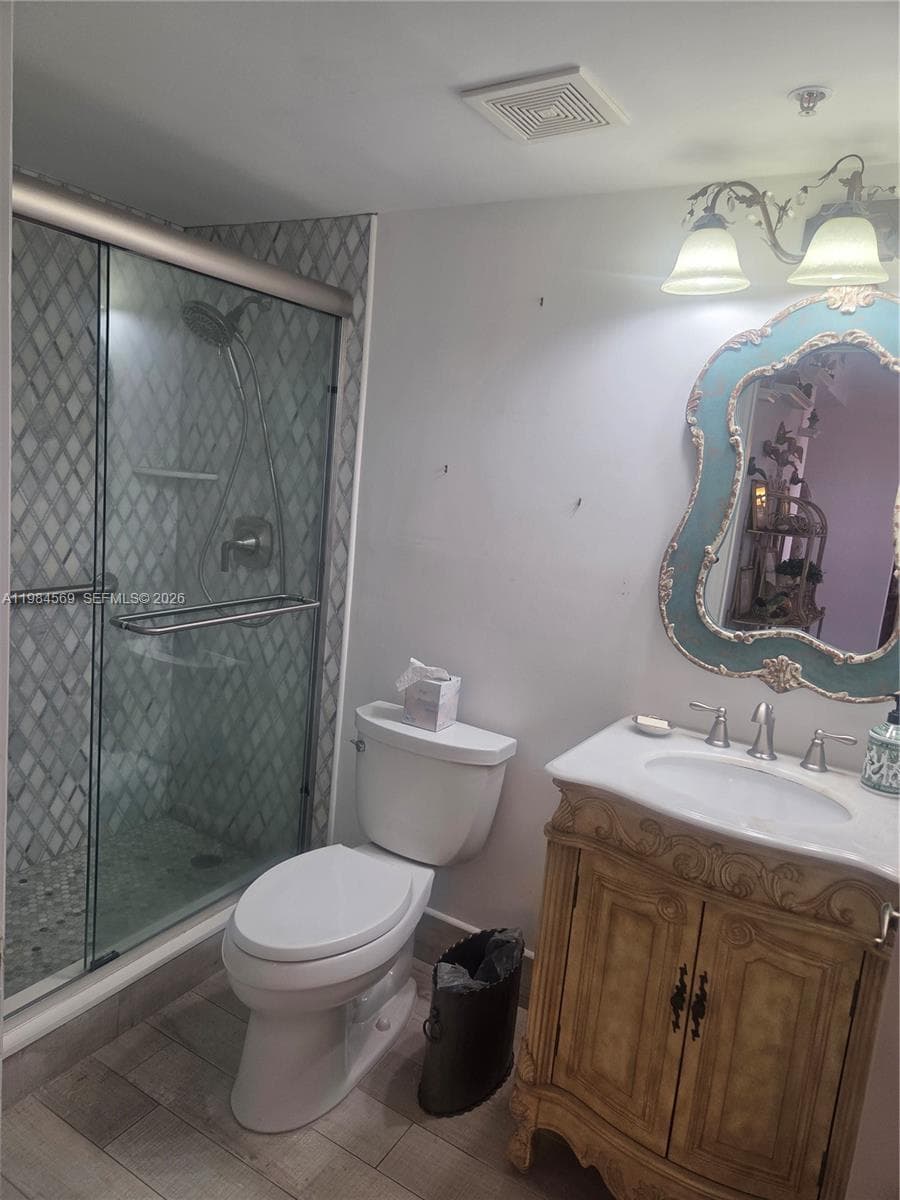 2880 14th St Cswy 311 photo 18