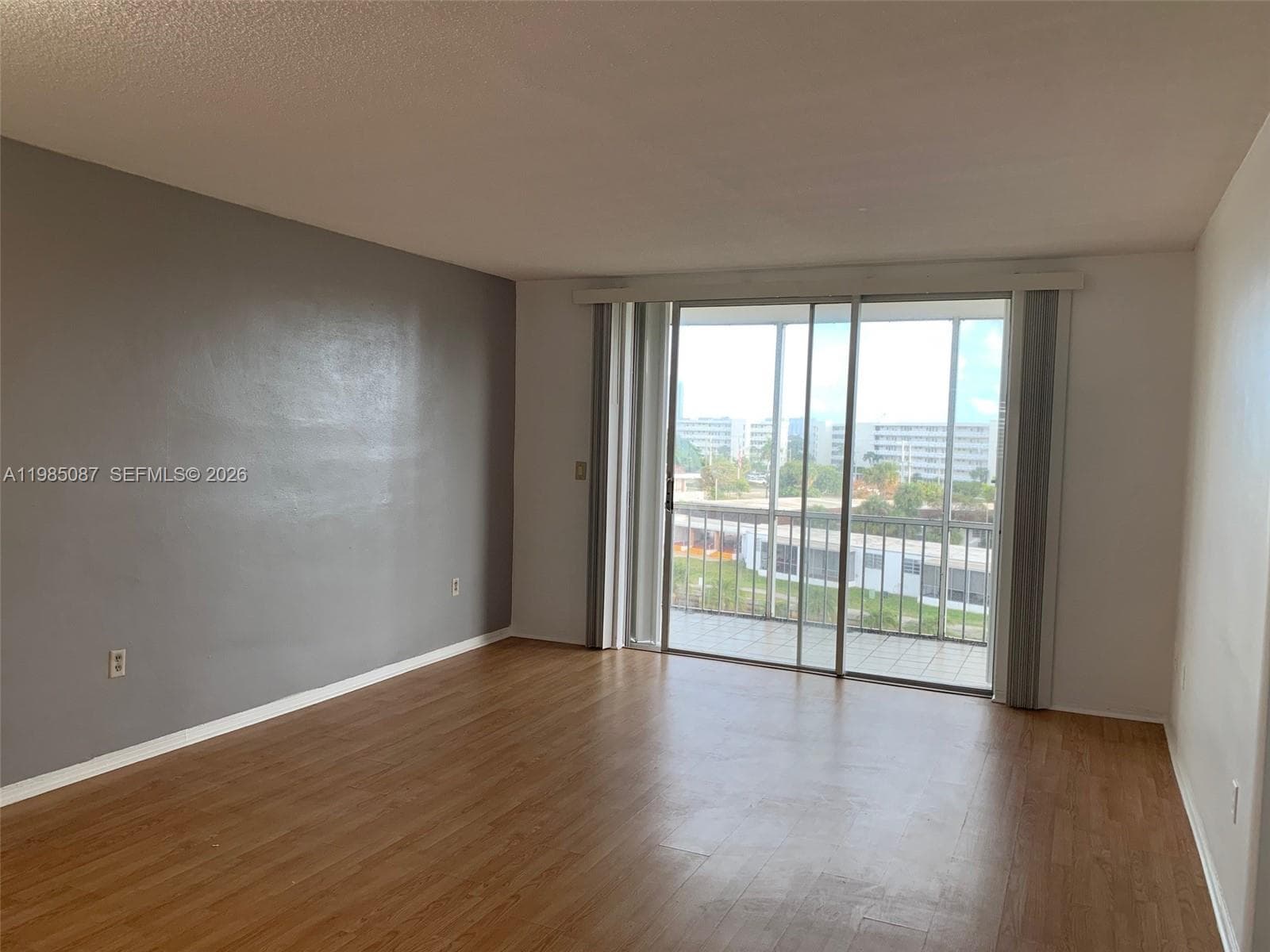 2859 Leonard Dr G510 photo 1