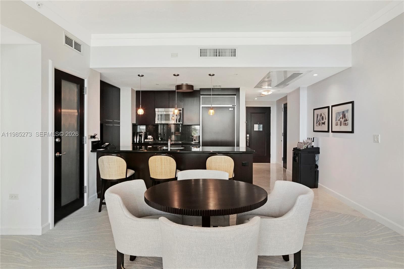 4391 Collins Ave 307 photo 11