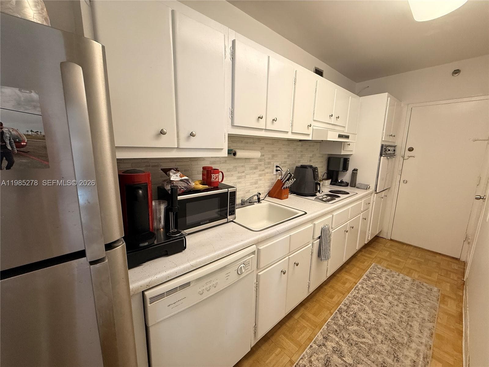 100 Lincoln Rd 1512 photo 2