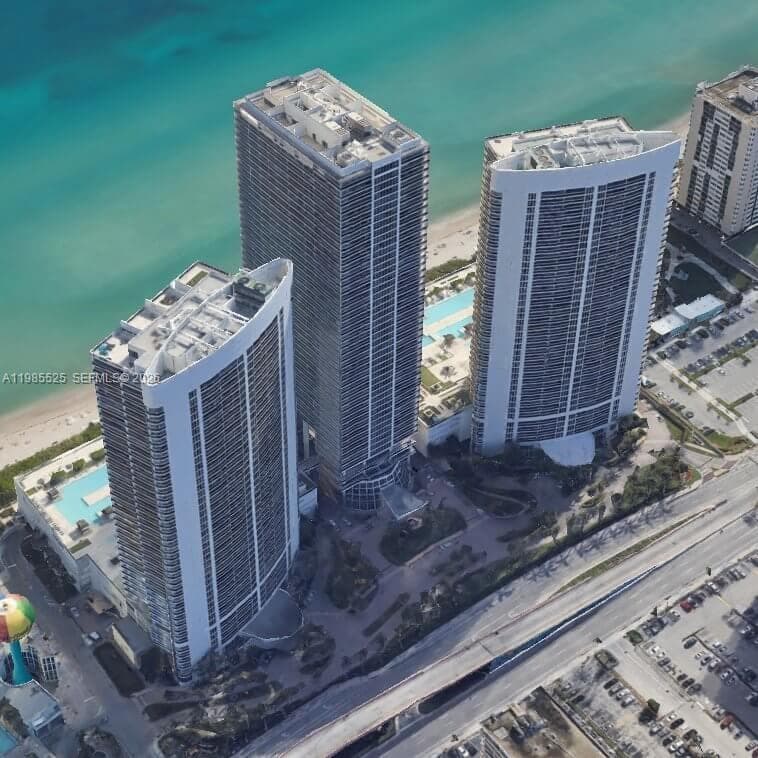 1800 Ocean Drive 3908 photo 6