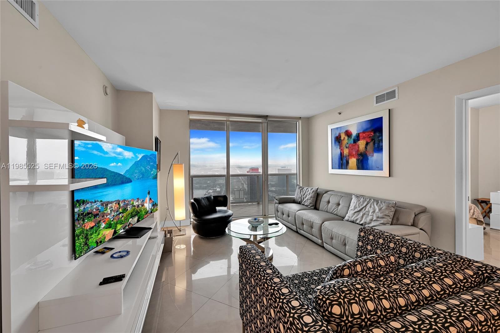 1800 Ocean Drive 3908 photo 14