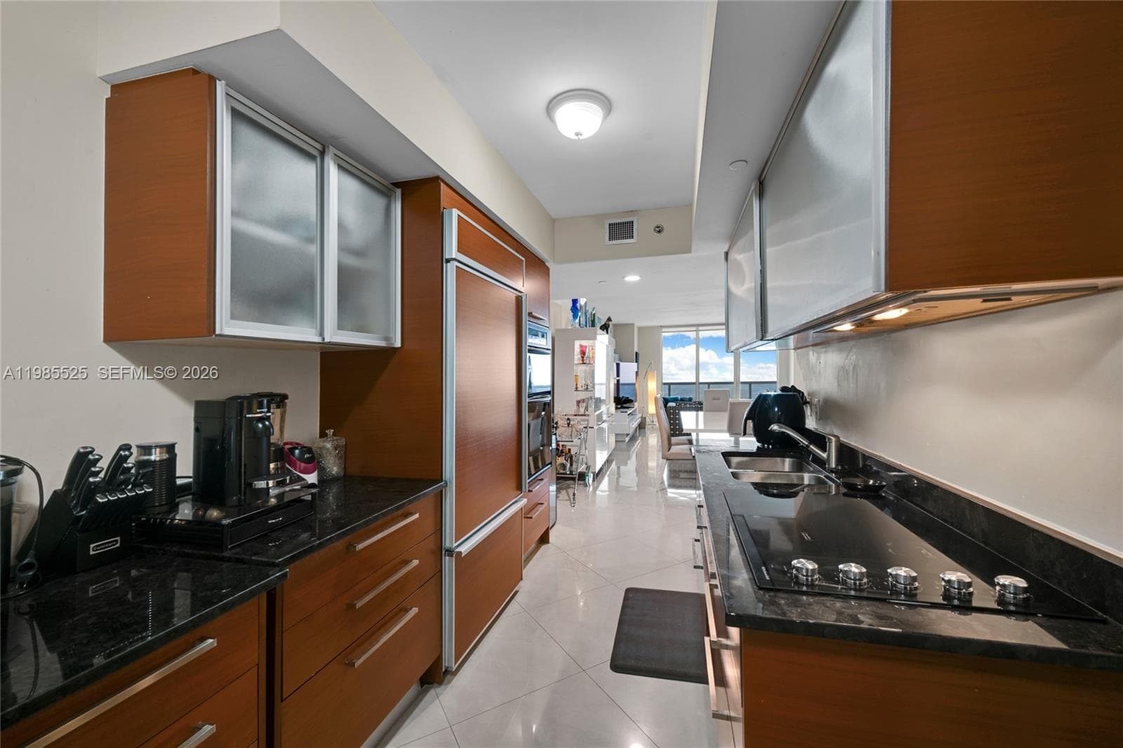 1800 Ocean Drive 3908 photo 19