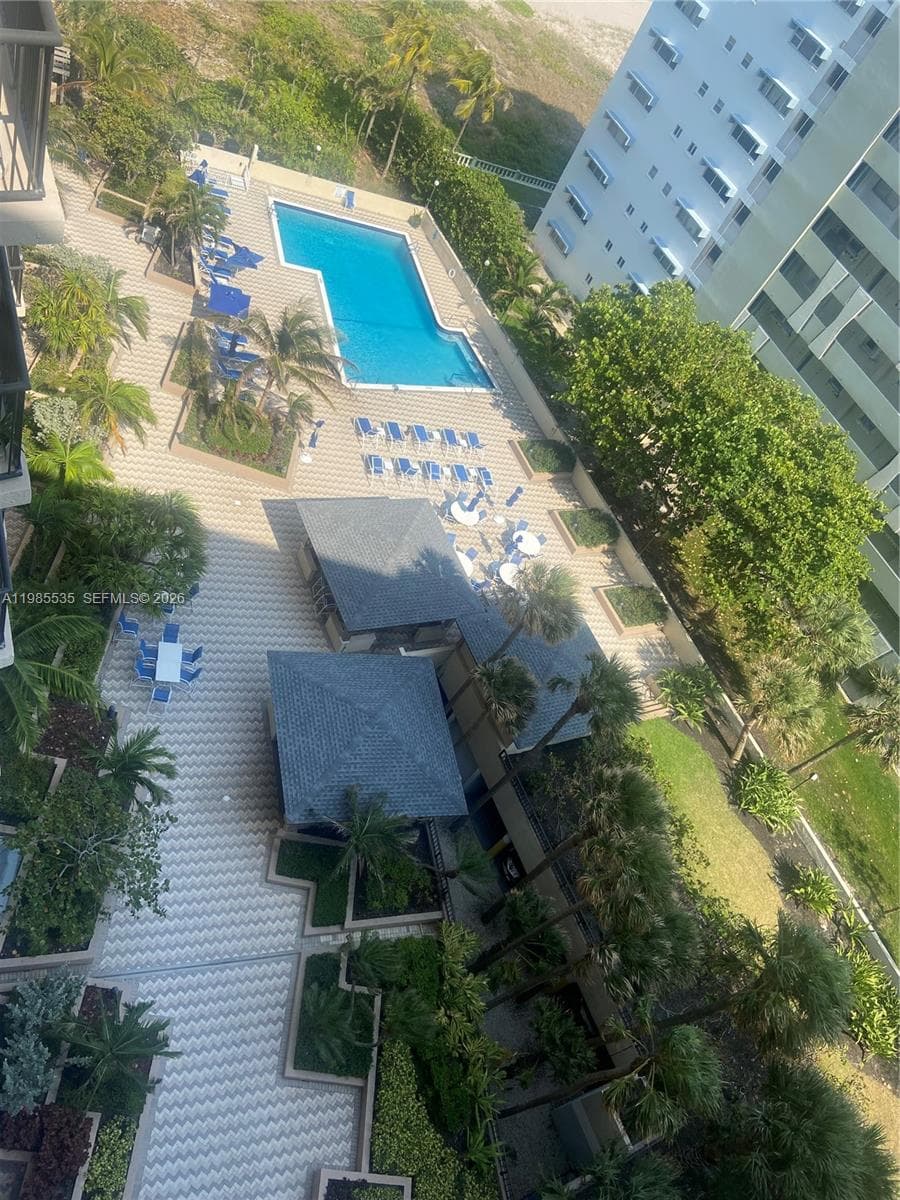 1800 Ocean Blvd 301 photo 6