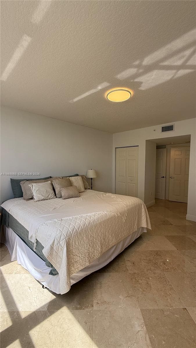 2080 S Ocean Dr 905 photo 24