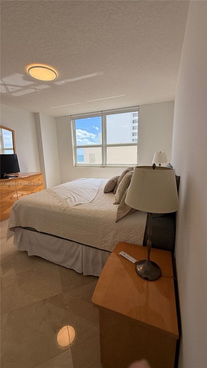 2080 Ocean Dr 905 photo 21