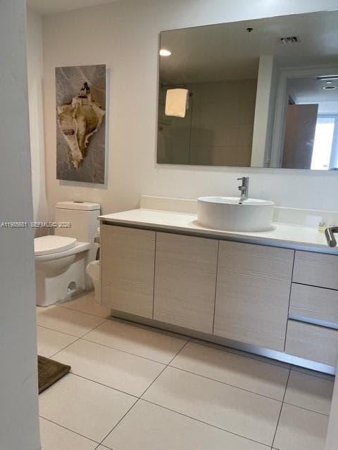 2602 Hallandale Beach Blvd R2405 photo 6