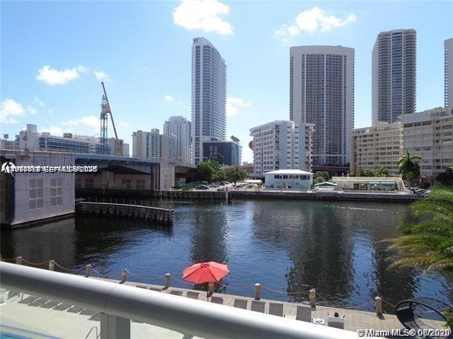 2600 E Hallandale Beach Blvd T301 photo 23
