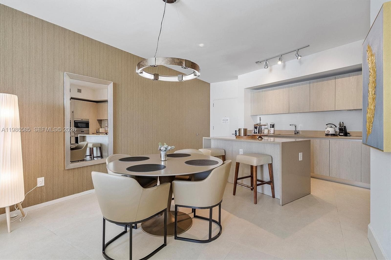 4111 Ocean Dr 3209 photo 8