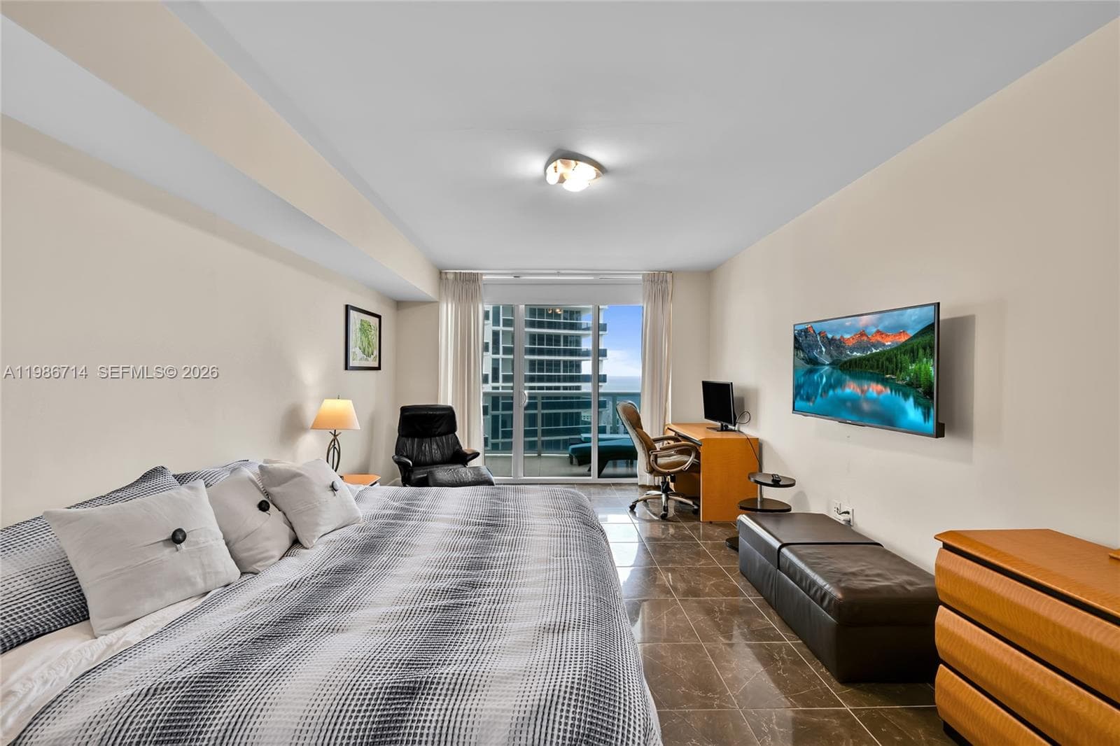 1830 S Ocean Dr 3508 photo 12