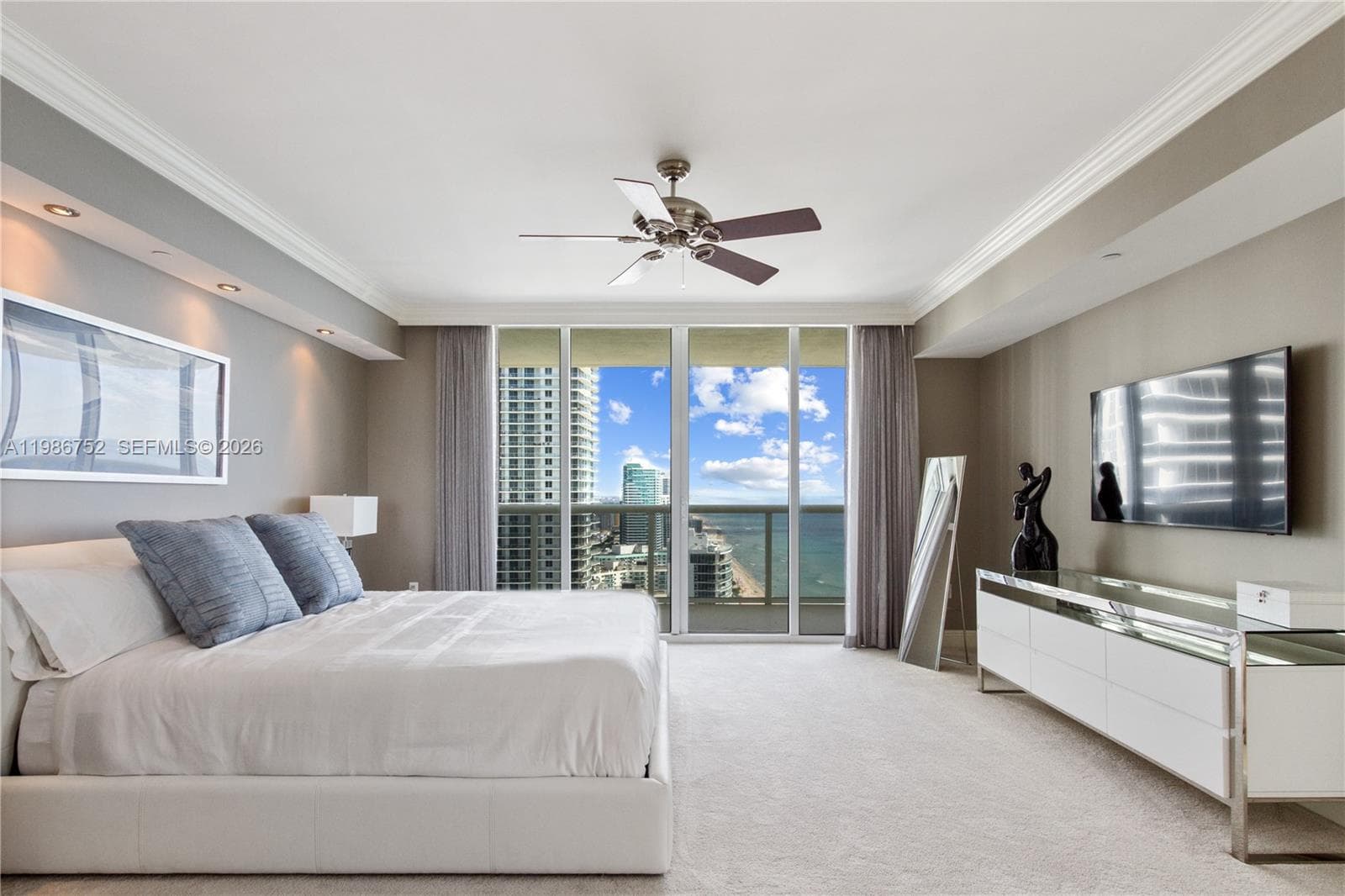 1830 S Ocean Dr 3401 photo 19