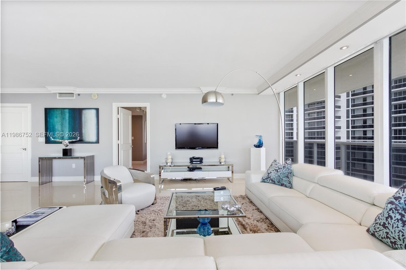 1830 S Ocean Dr 3401 photo 4