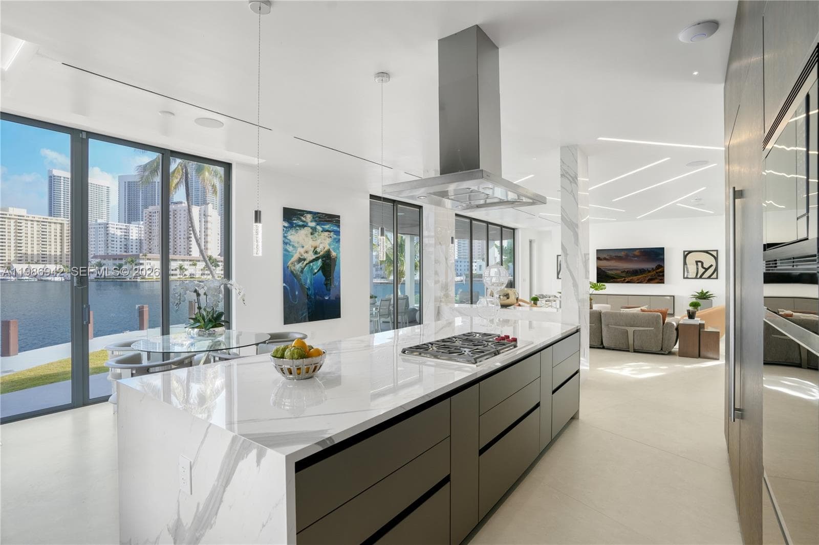 501 Palm Dr photo 21