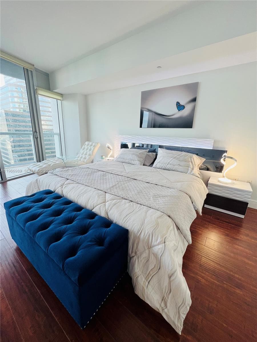 495 Brickell Ave 2707 photo 12