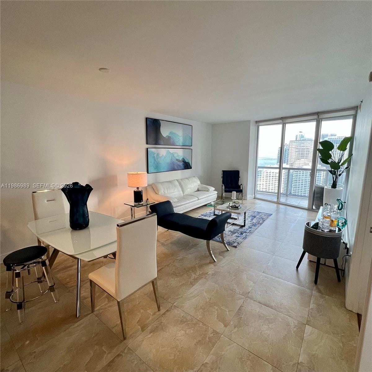 495 Brickell Ave 2707 photo 14