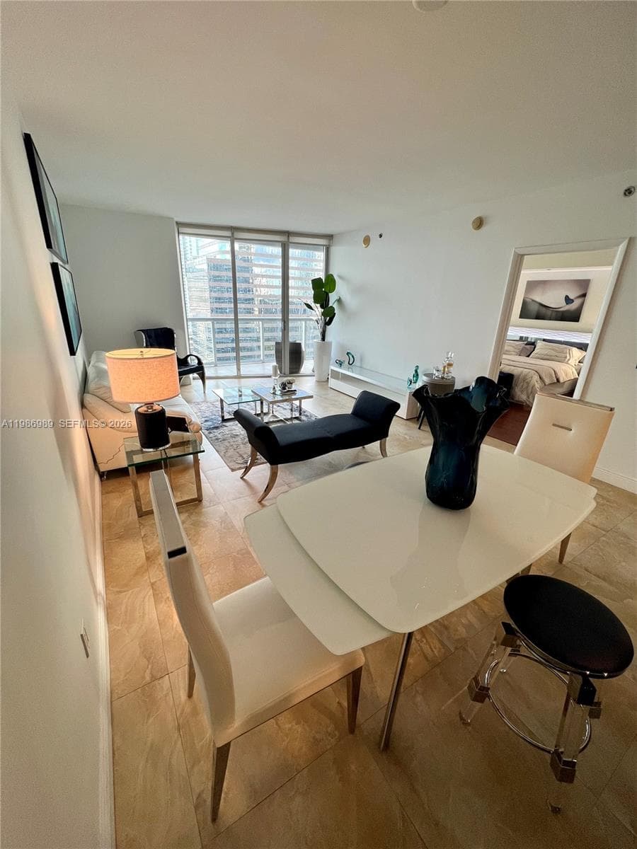 495 Brickell Ave 2707 photo 15