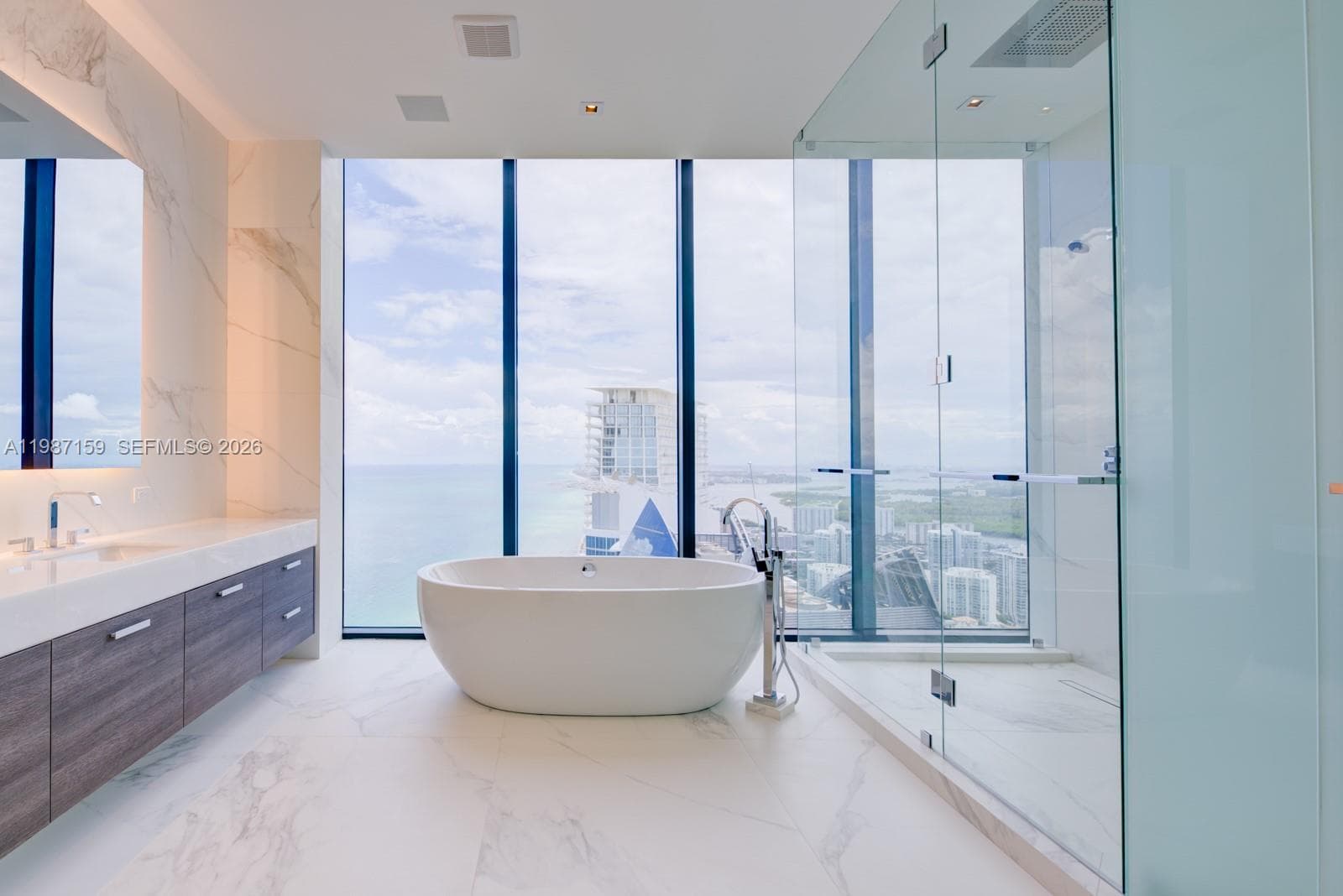 17141 Collins Ave 4501/4601 photo 10