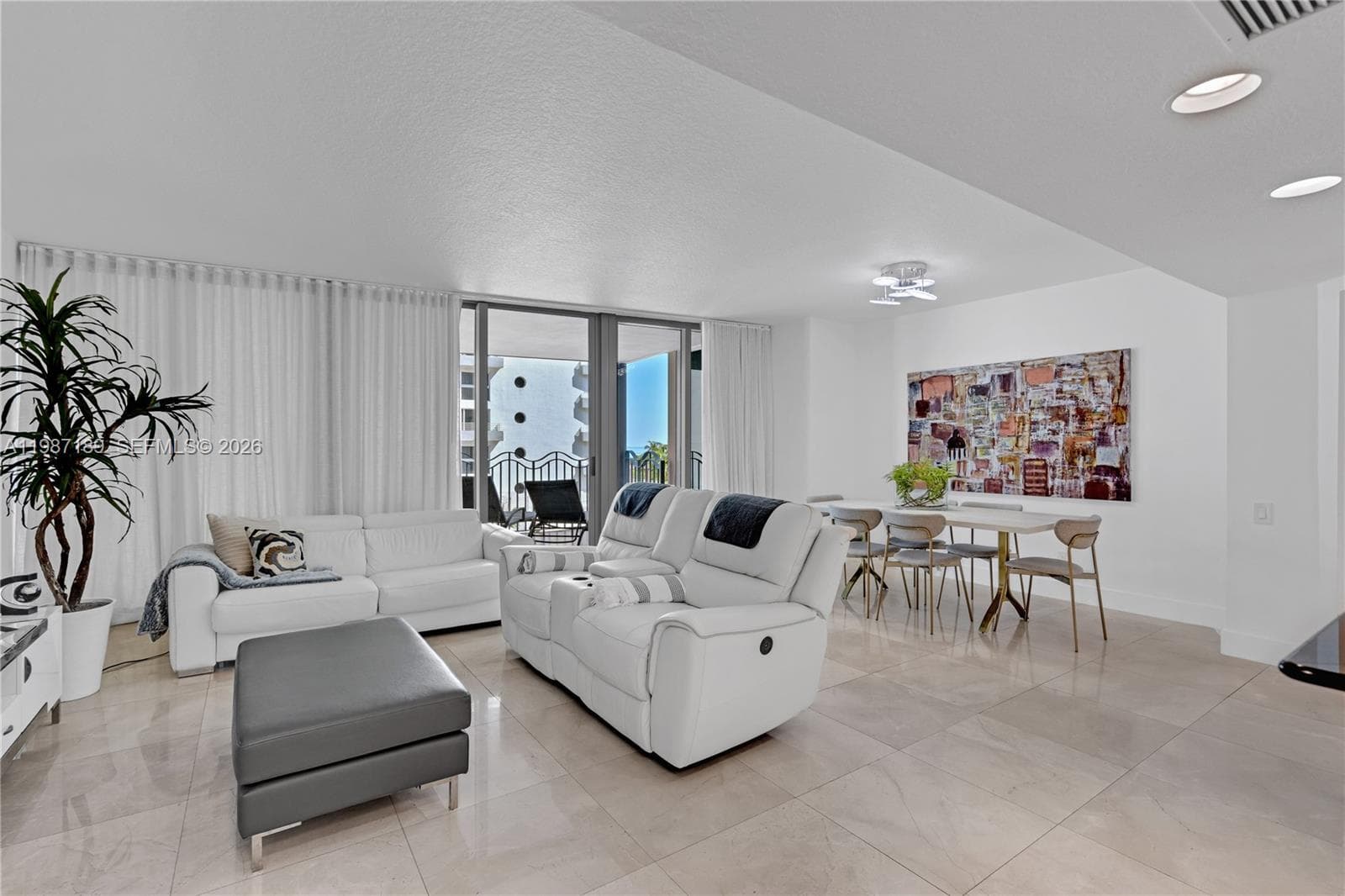 1500 Ocean Dr 505 photo 6