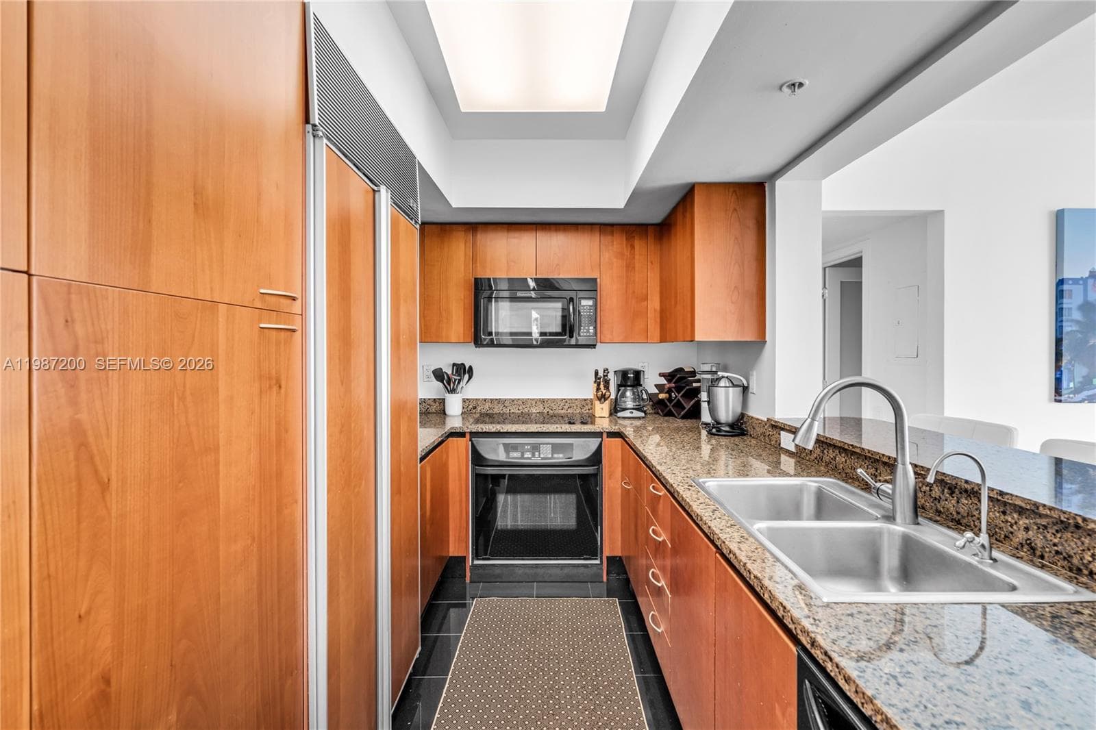 1500 Ocean Dr 907 photo 8