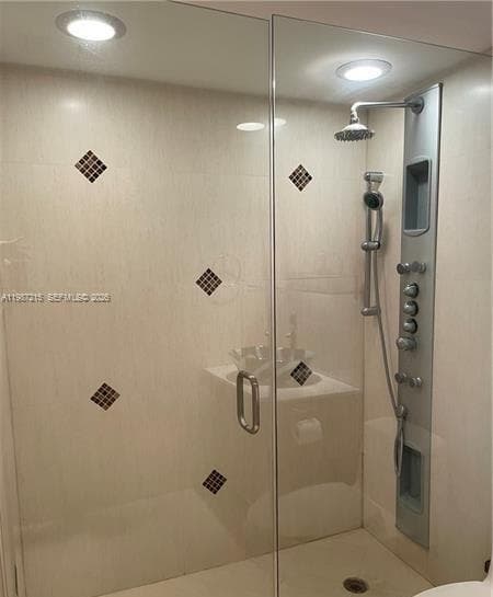 3600 Mystic Pointe Dr 1404 photo 8