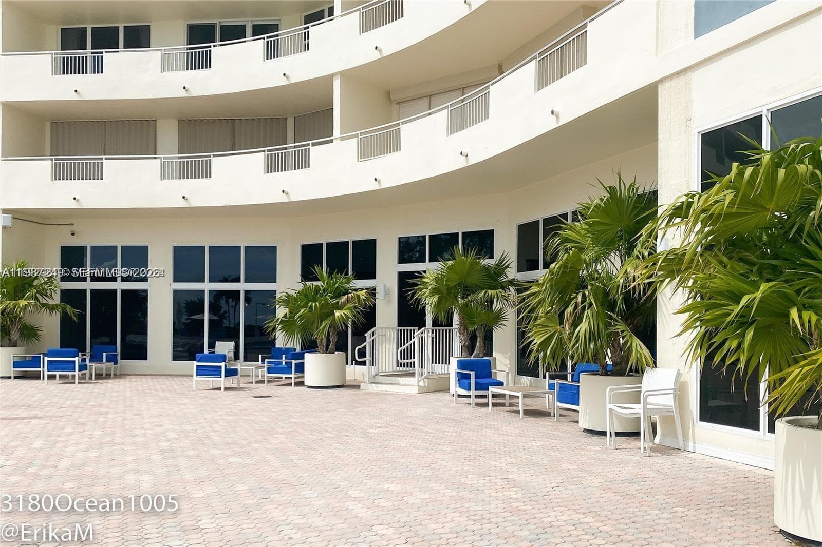 3180 Ocean Dr 509 photo 21