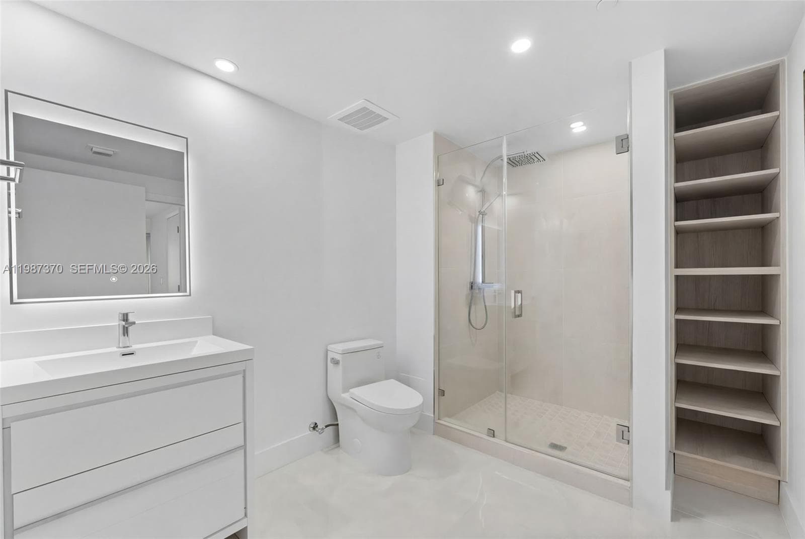 1850 S Ocean Dr 4206 photo 16