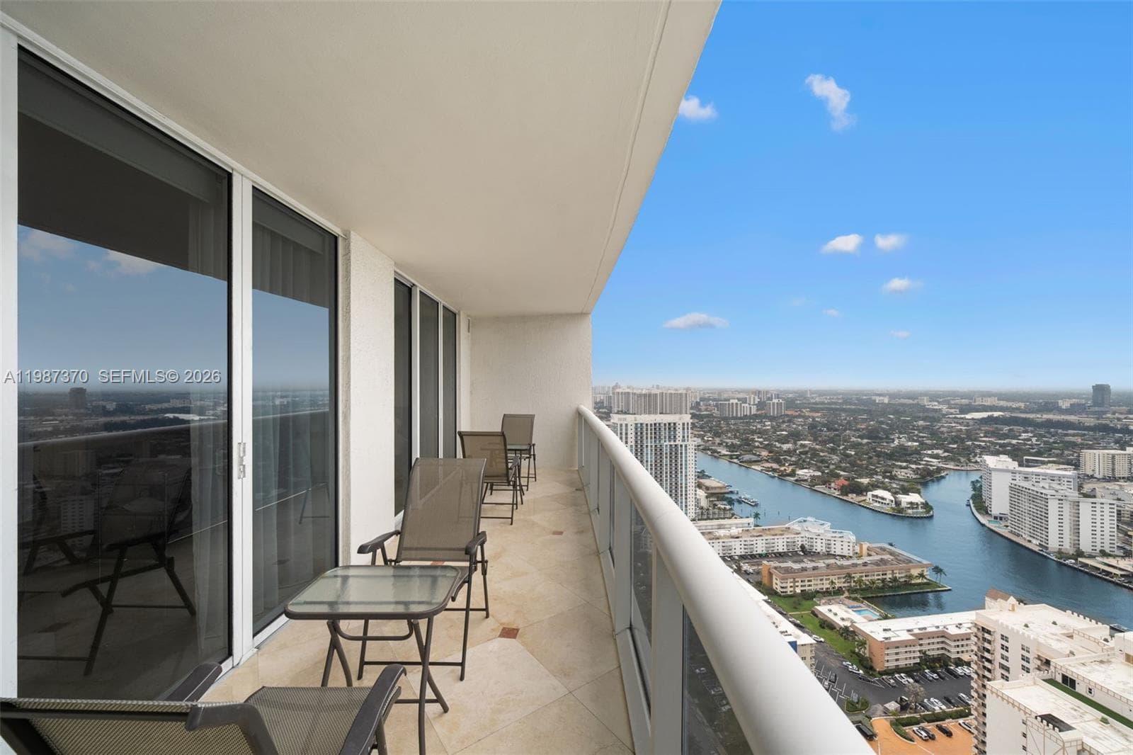 1850 Ocean Dr 4206 photo 12