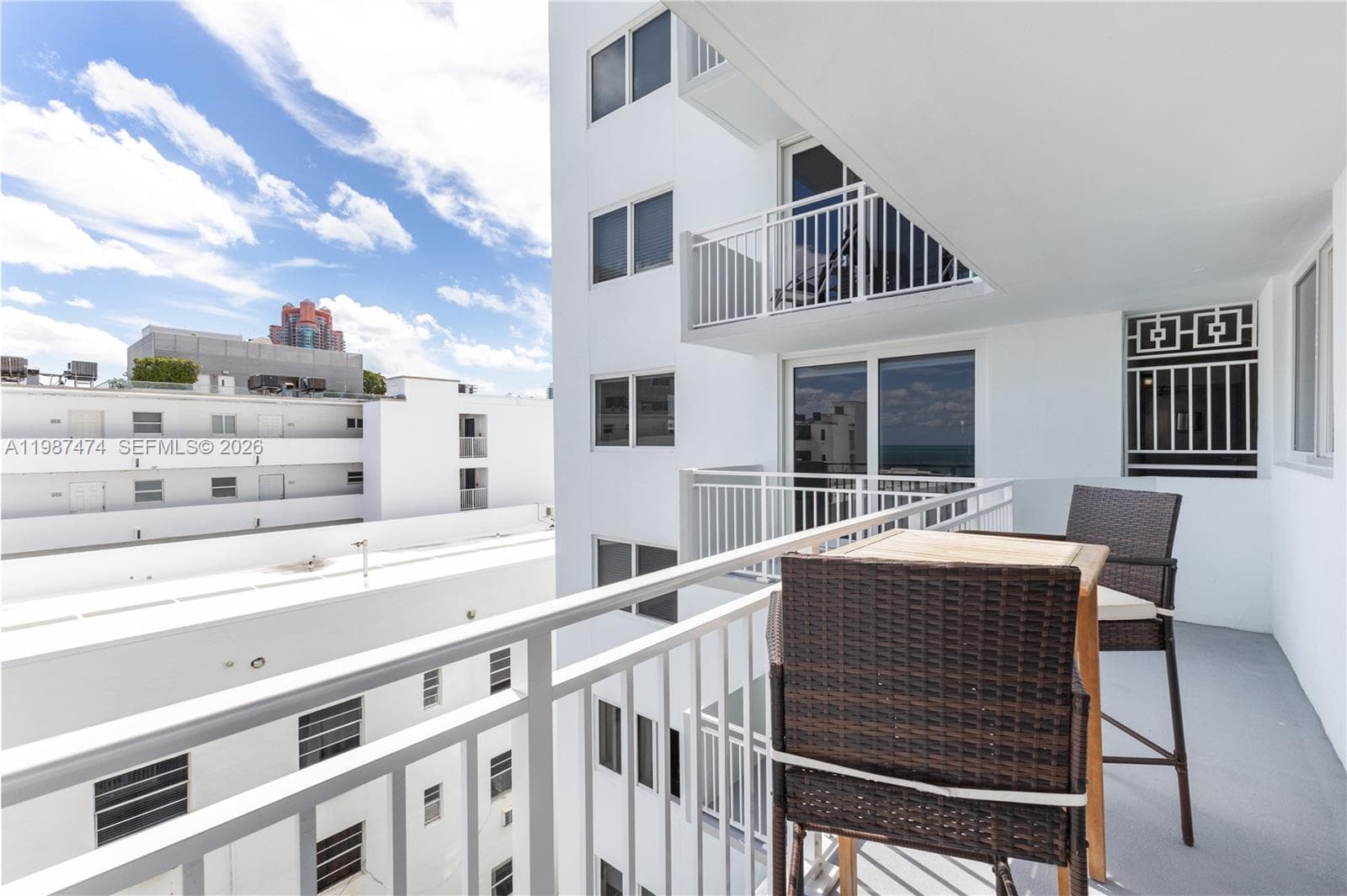 345 Ocean Dr 607 photo 20