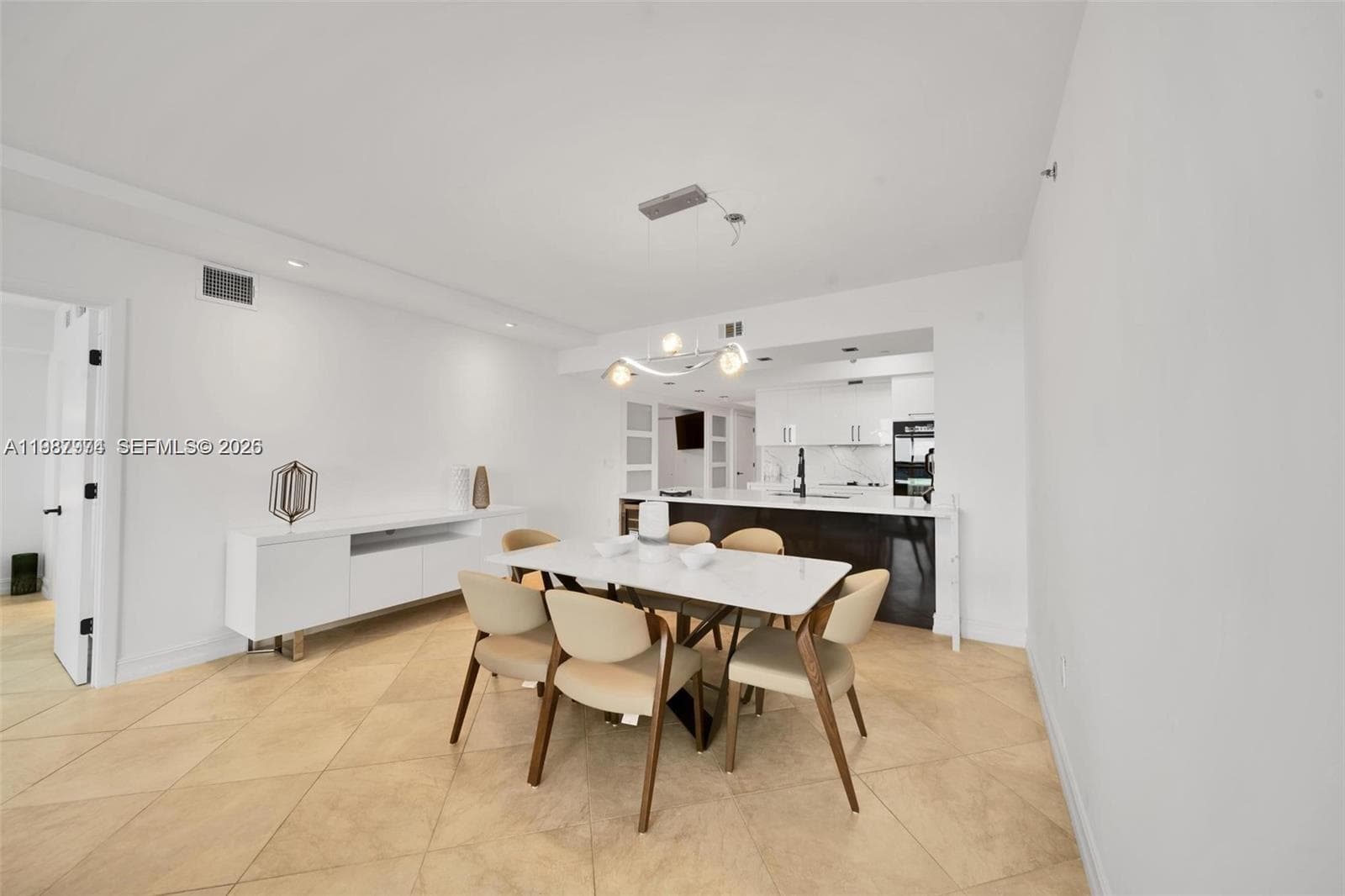 1830 S Ocean Dr 4704 photo 13