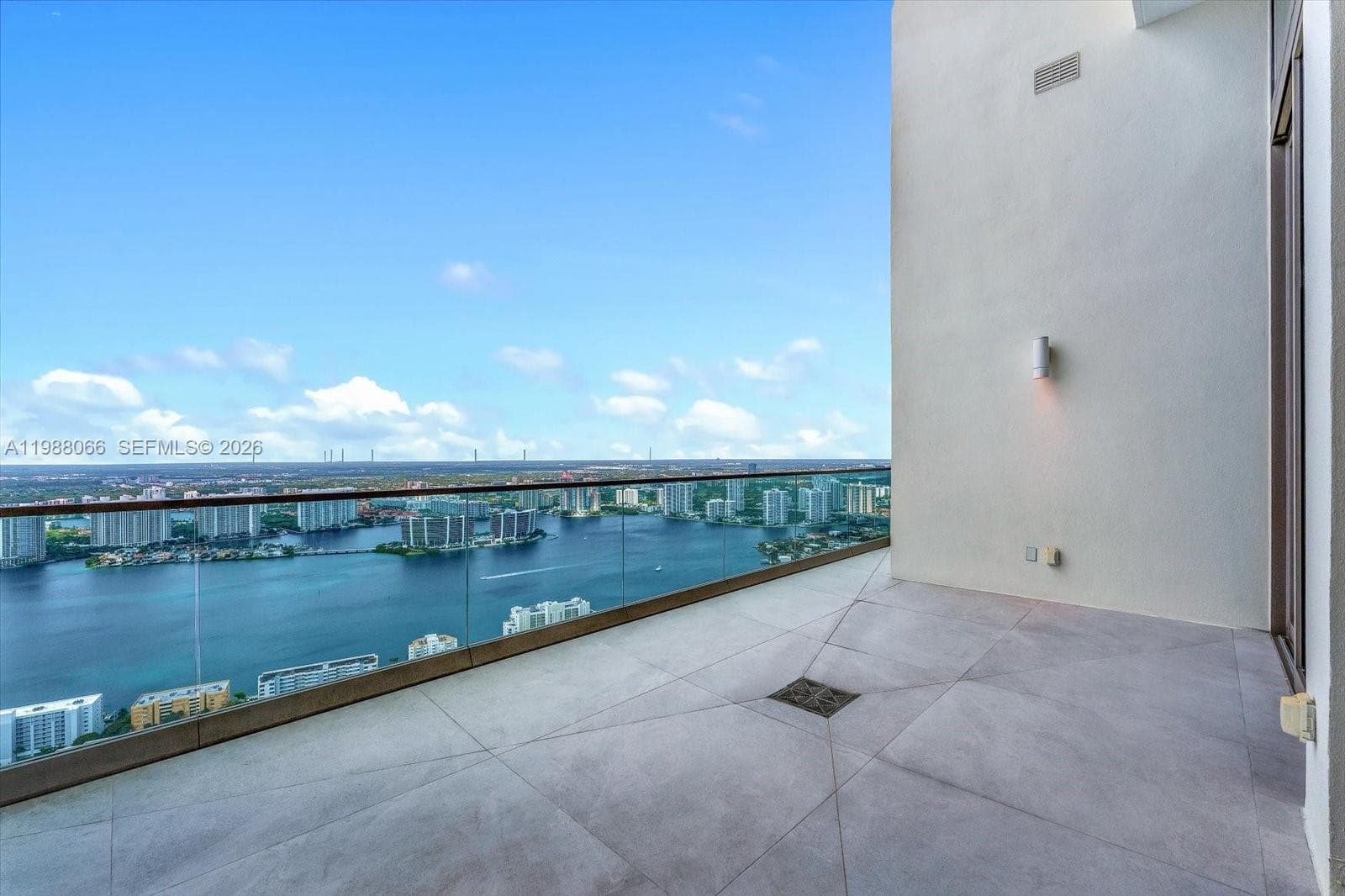17901 Collins Ave PH-01 photo 16