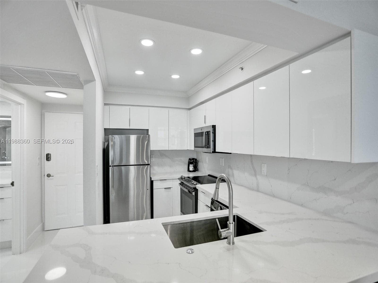 2501 S Ocean Dr 934 (Available now) photo 20