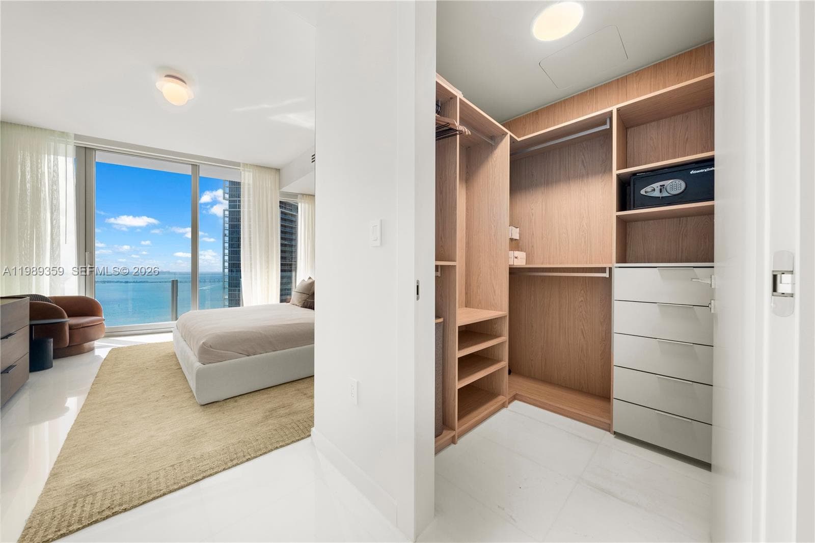 300 Biscayne Boulevard Way 3005W photo 12