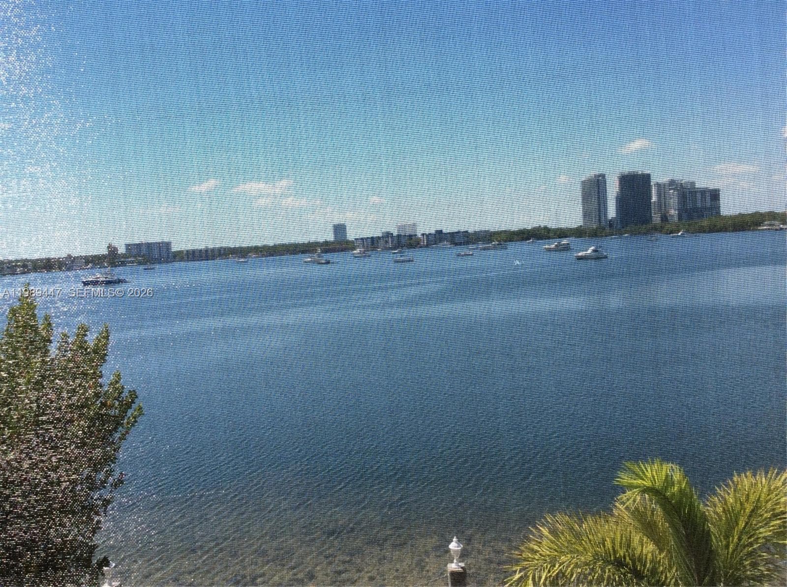 3000 Marcos Dr P304 photo 3