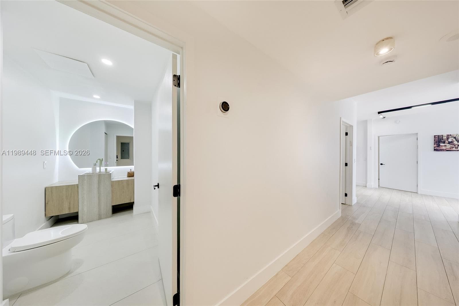 1865 Ocean Dr 21C photo 19