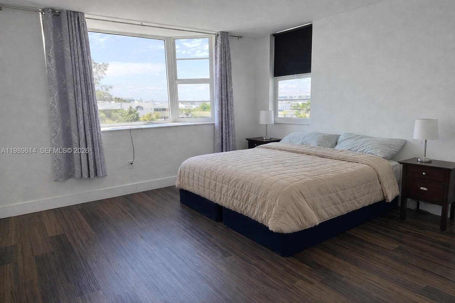 9341 E Bay Harbor Dr 6C photo 19