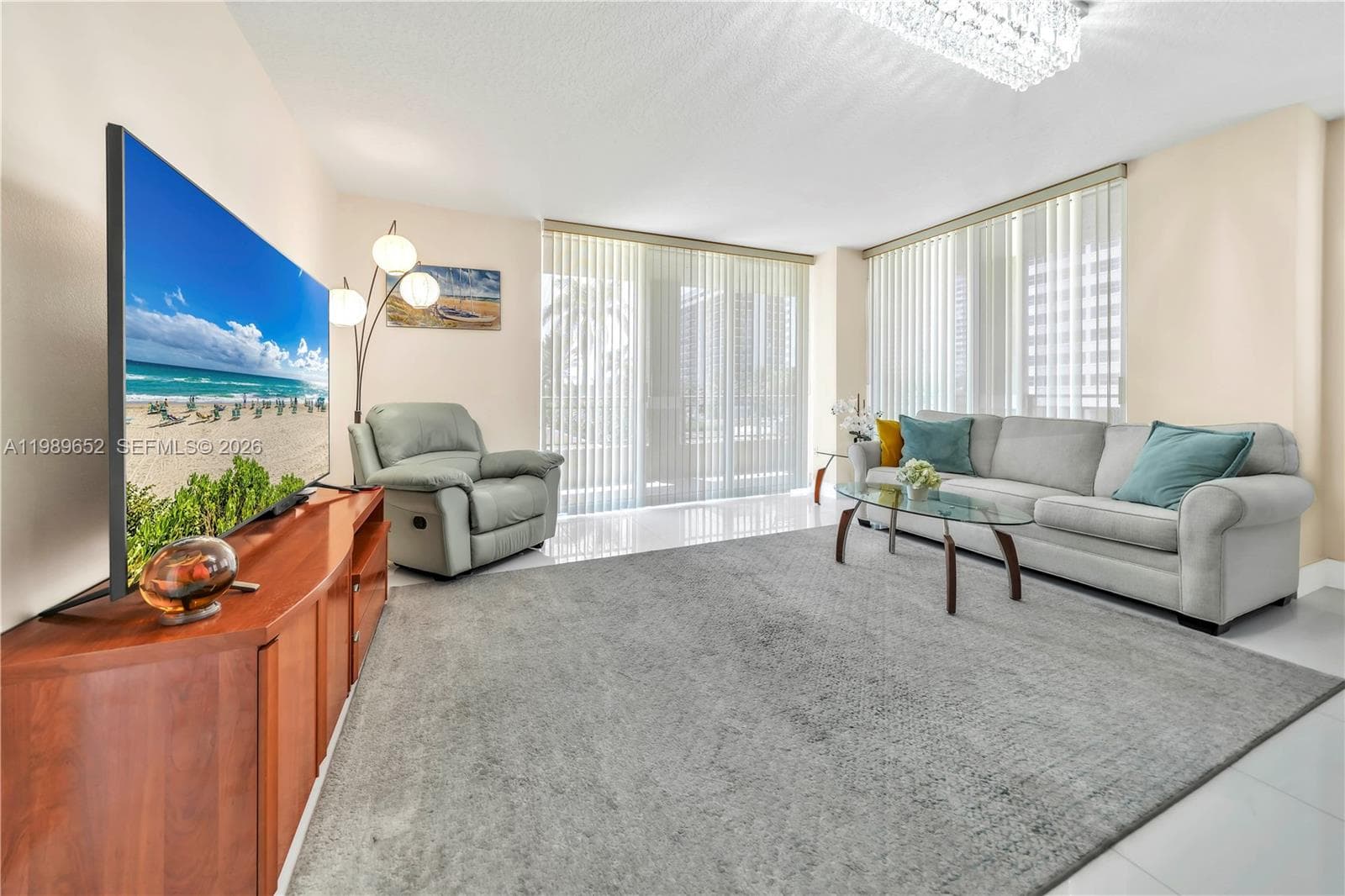 2080 S Ocean Dr 202 photo 4