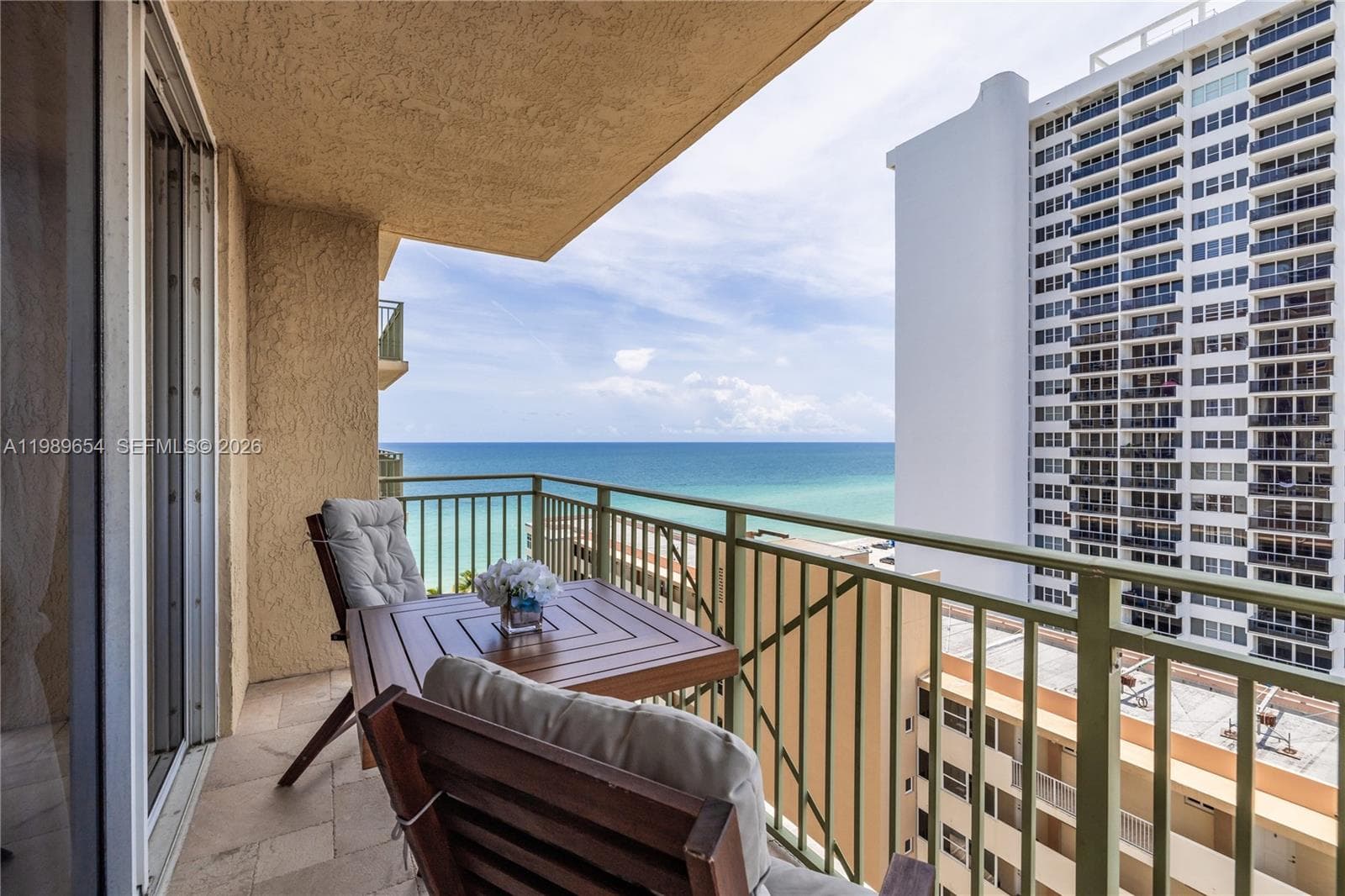 2080 S Ocean Dr 1203(AVAILABLE AVAILABLE) photo 2