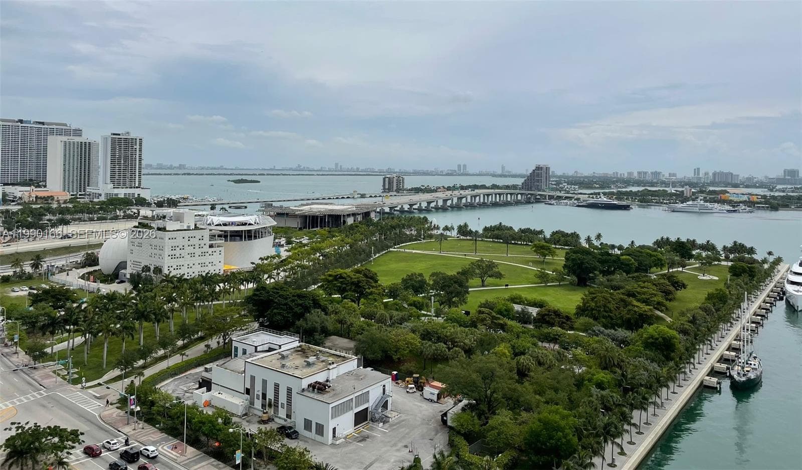 888 Biscayne Blvd 1810 photo 9
